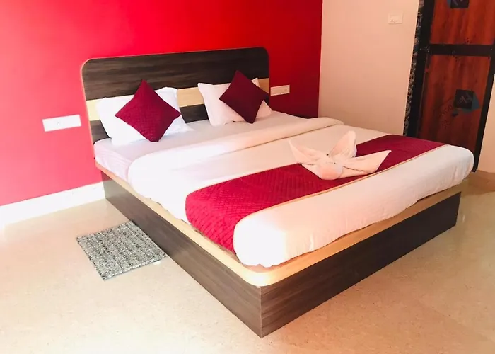 Hotel Aadya